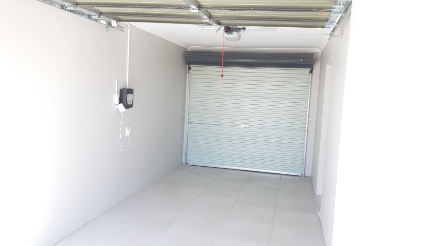 To Let 3 Bedroom Property for Rent in Rylands Western Cape